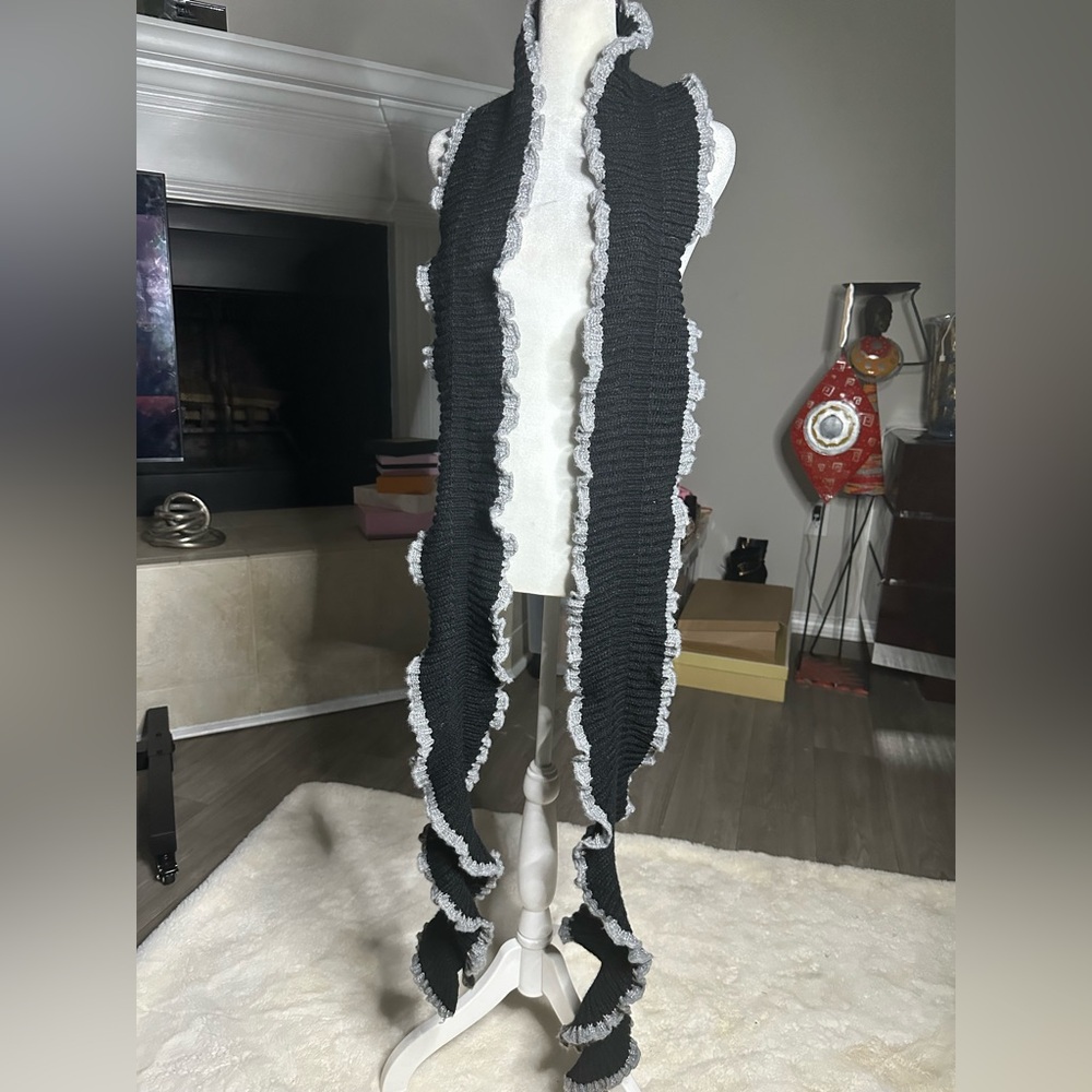 New York & Company Black Knit Sweater Label View